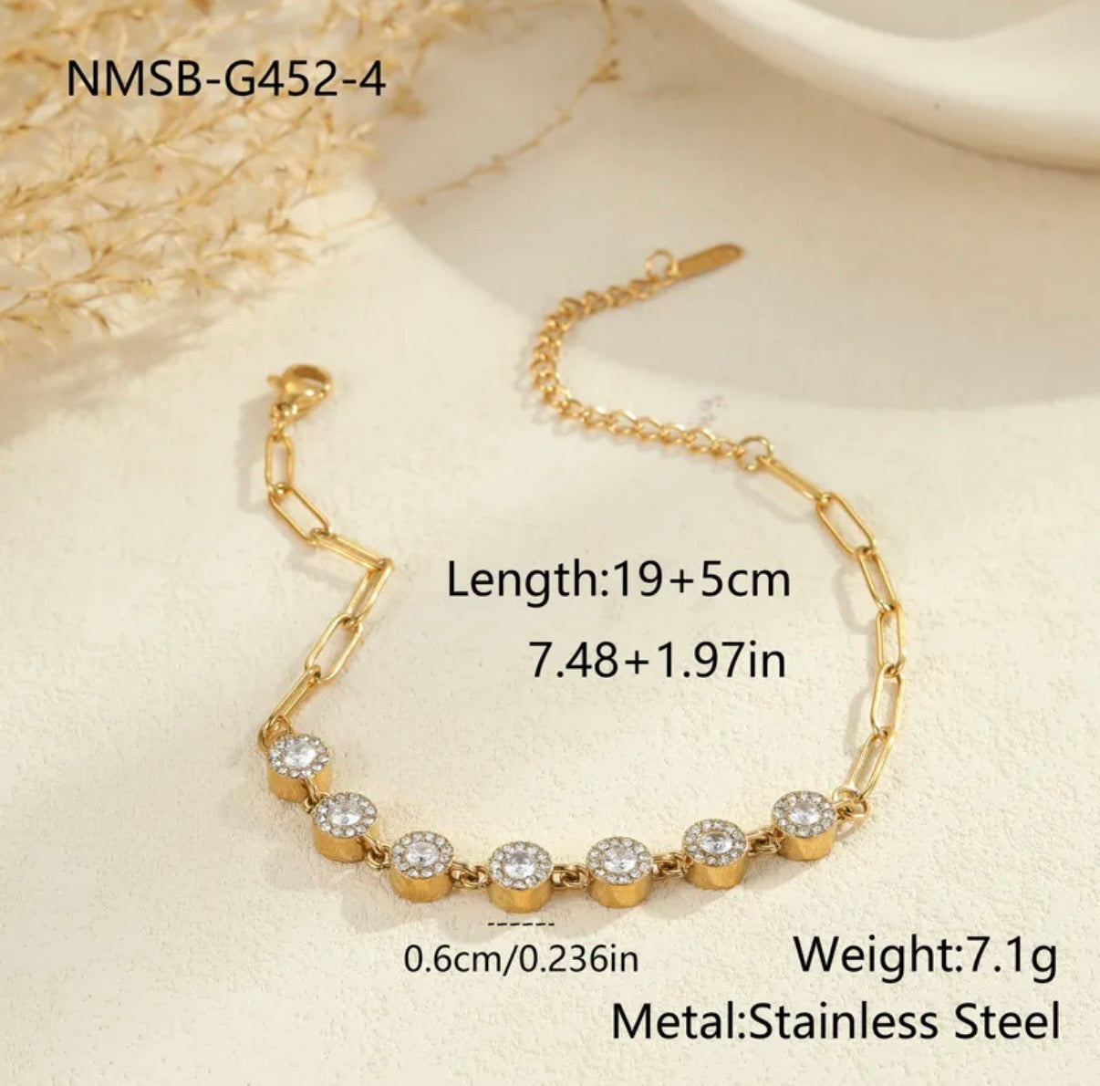 Βραχιόλι Fleur vintage bangle, κοντινή λήψη ζιργκόν