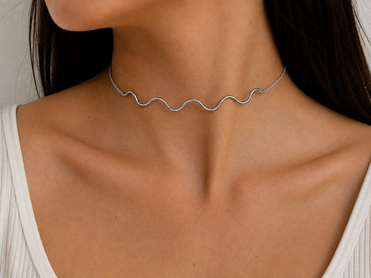 Κολιέ Luna Choker, κοντινή λήψη επίστρωσης PVD