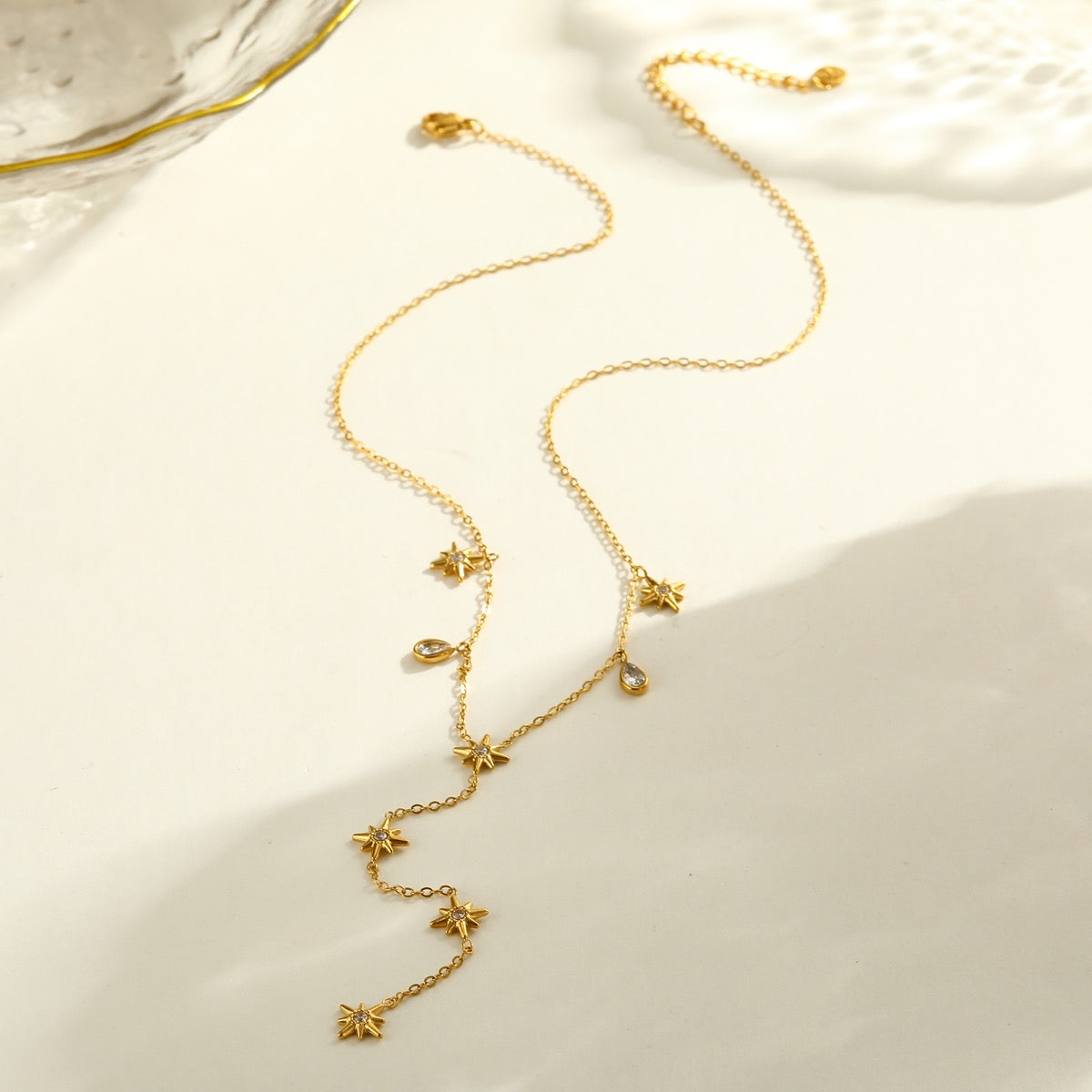 Κολιέ Aphrodite Chain, κοντινή λήψη επίστρωσης PVD